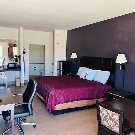 Lone Star Inn And Suites Victoria Buitenkant foto