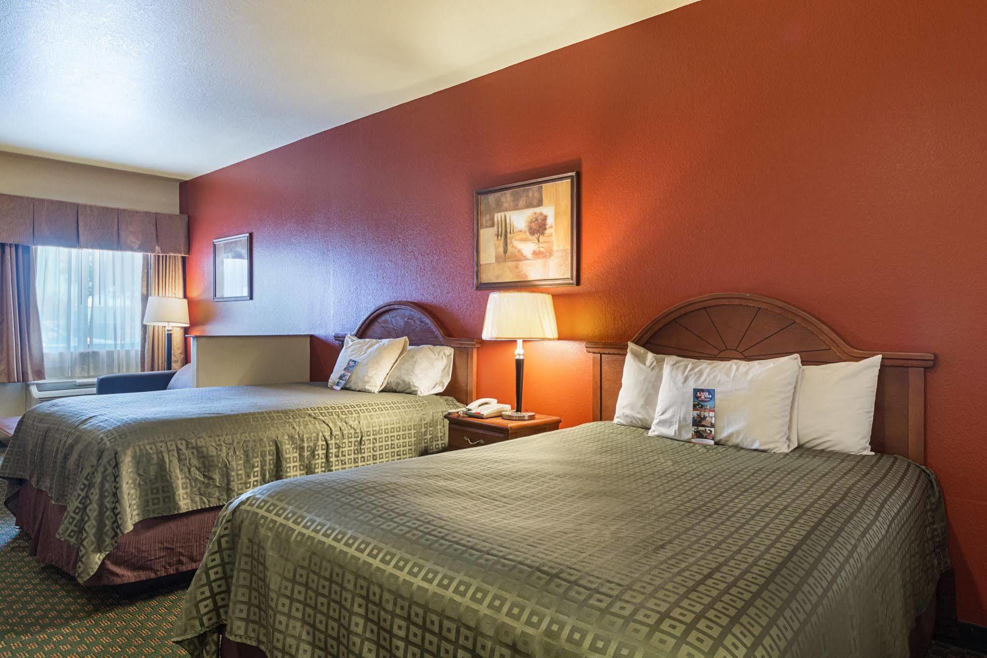Lone Star Inn And Suites Victoria Buitenkant foto
